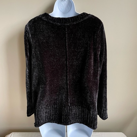 ‼️SALE‼️$25 Like/Bundle/Offer NWOT Black Chenille Oversized Sweater - Picture 2 of 6